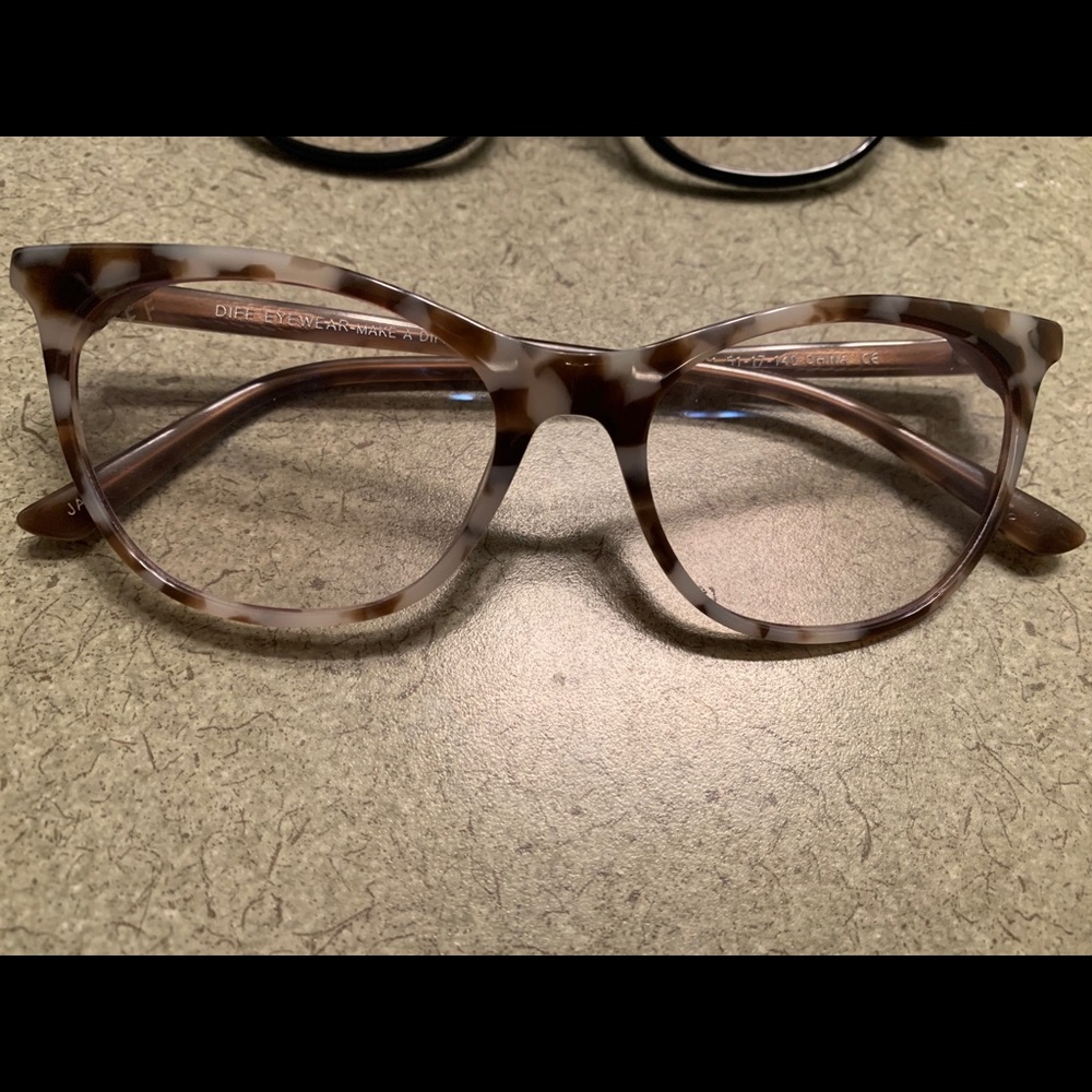 Diff blue light glasses/jade